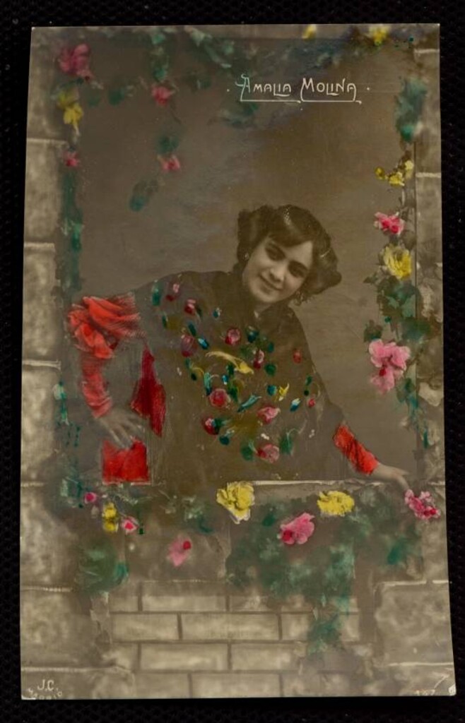 Miniatura de Amalia Molina