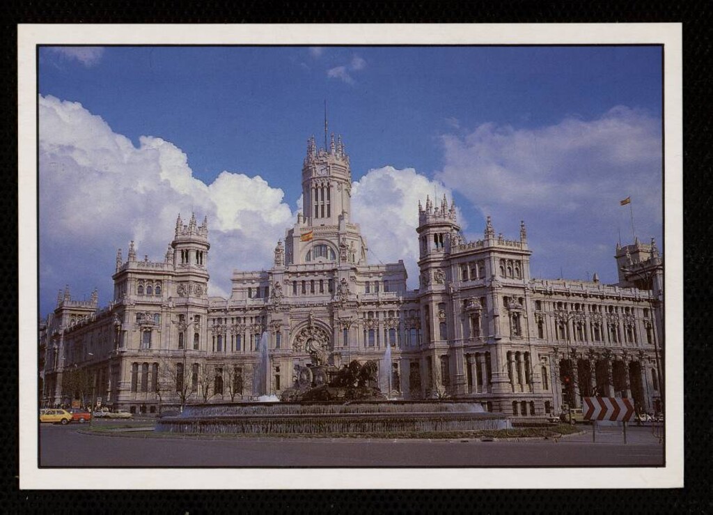 Miniatura de La Cibeles y el Palacio de Comunicaciones