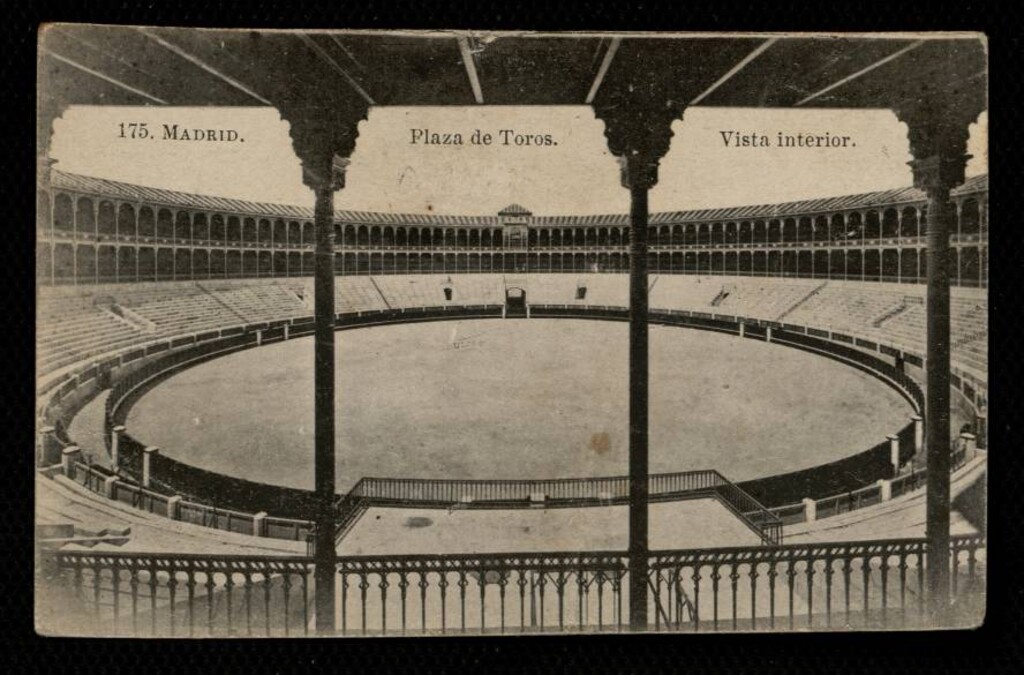 Miniatura de Vista interior de la Plaza de Toros