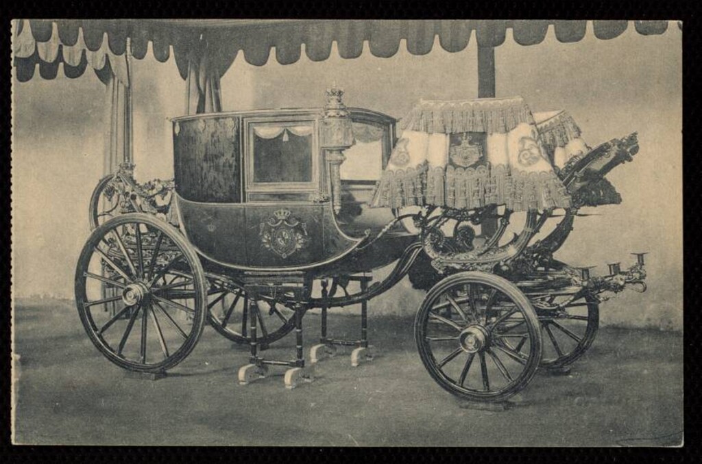 Miniatura de Palacio Real. Caballerizas. Carroza de Gala de Isabel II