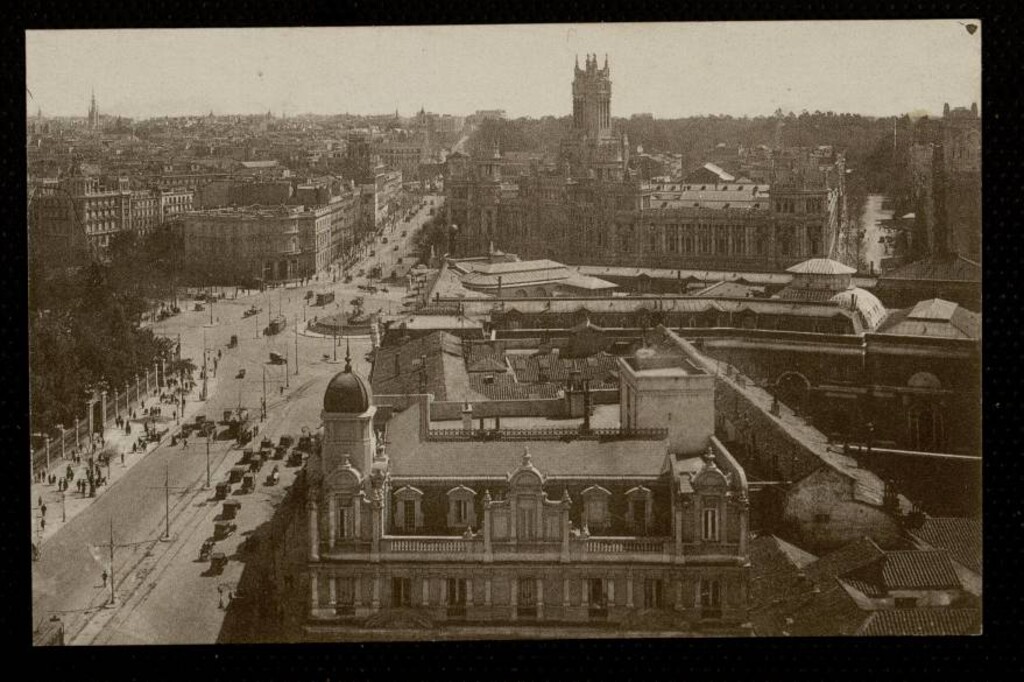 Miniatura de Vista parcial desde el edificio de Bellas Artes