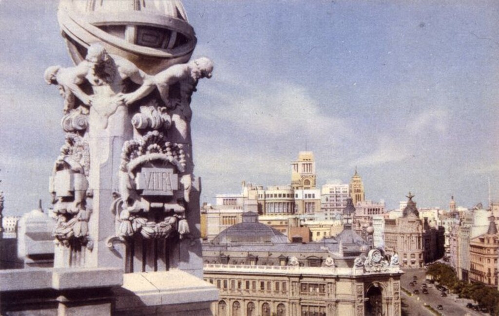 Miniatura de Vista panorámica desde el Palacio de Comunicaciones