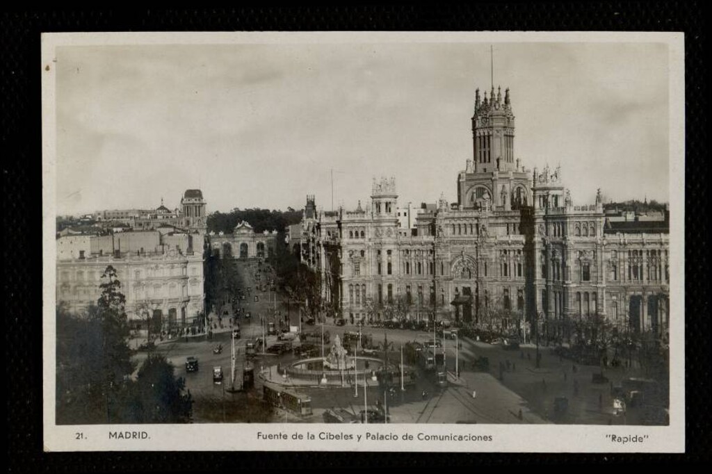 Miniatura de Fuente de Cibeles y Palacio de Comunicaciones