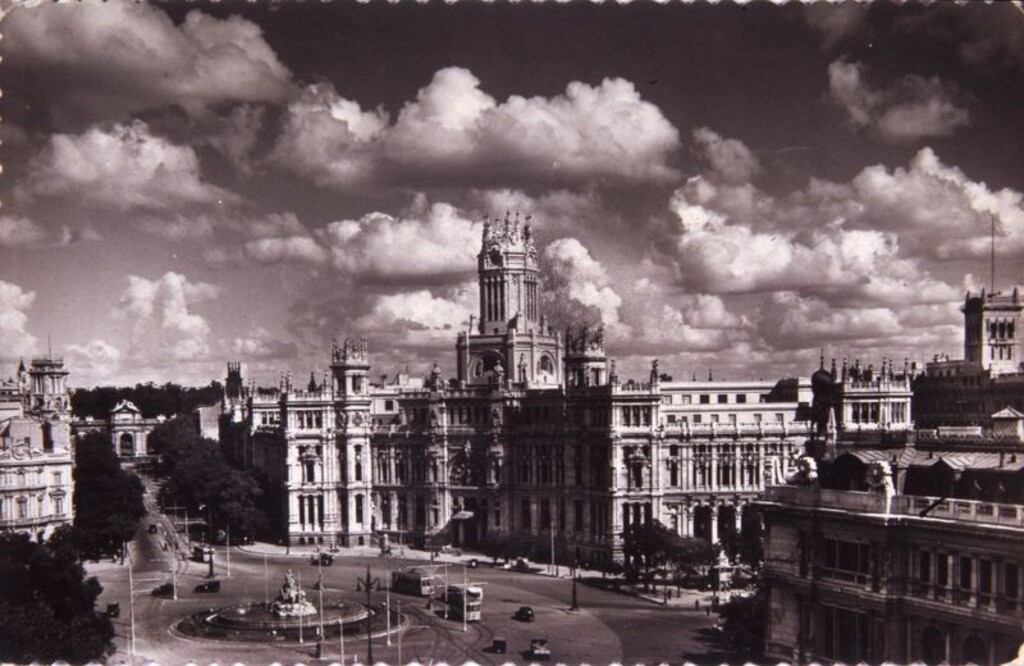Miniatura de Vista panorámica de la Plaza de Cibeles