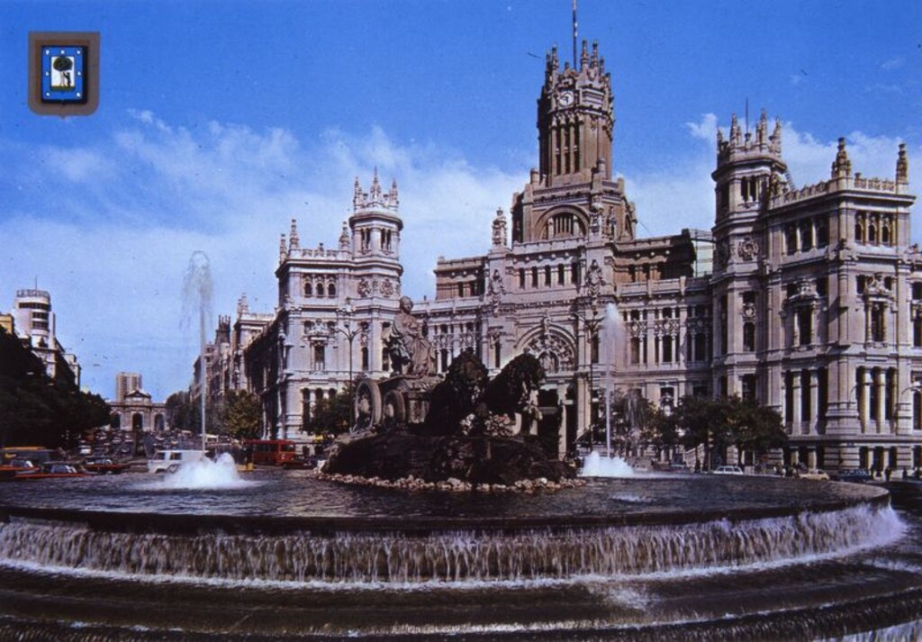 Miniatura de La Cibeles y Palacio de Telecomunicaciones