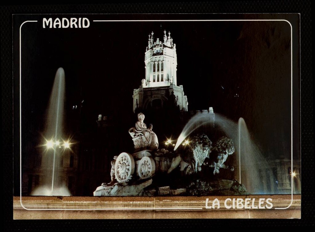 Miniatura de Vista nocturna de la Fuente de La Cibeles y el Palacio de Comunicaciones