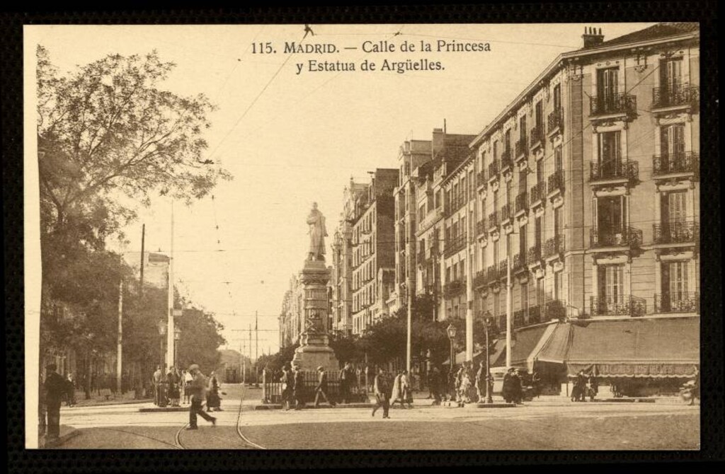 Miniatura de Calle de la Princesa y Estatua de Argüelles