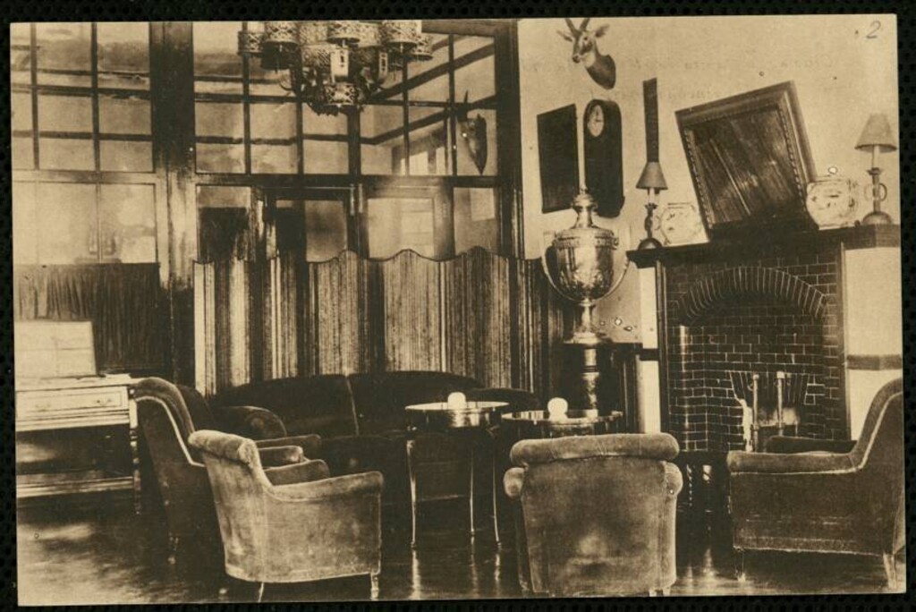 Miniatura de Club de Puerta de Hierro. El hall