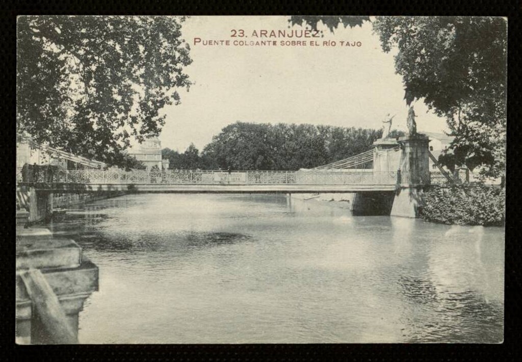 Miniatura de Puente colgante sobre el río Tajo en Aranjuez