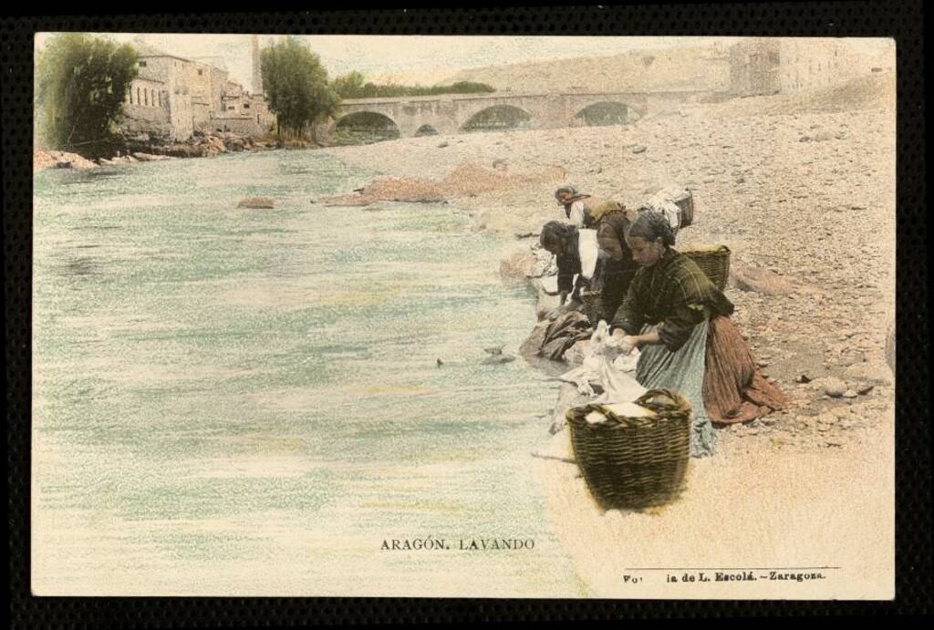Miniatura de Aragón. Lavando