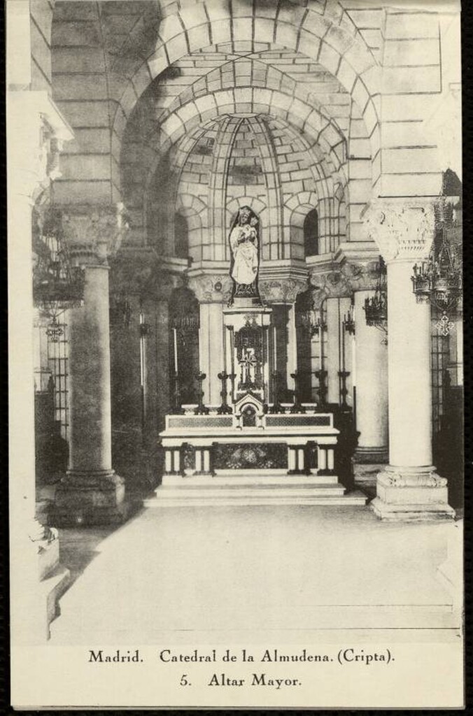 Miniatura de Catedral de la Almudena. Cripta. 5. Altar Mayor