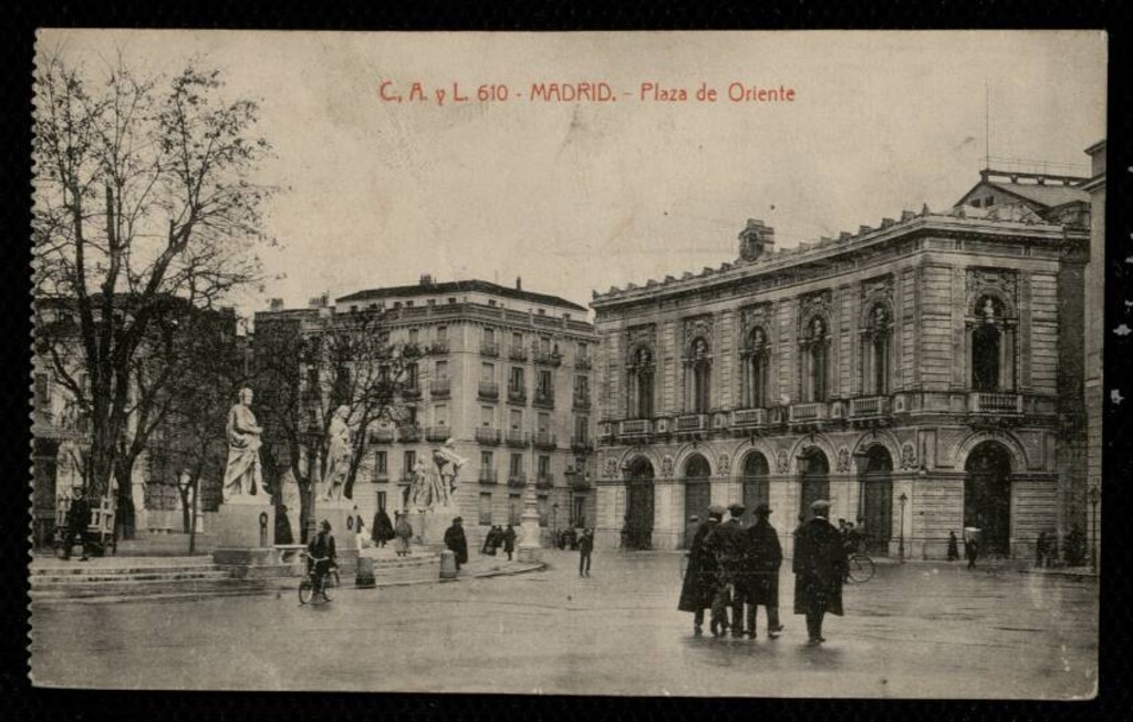 Miniatura de Plaza de Oriente