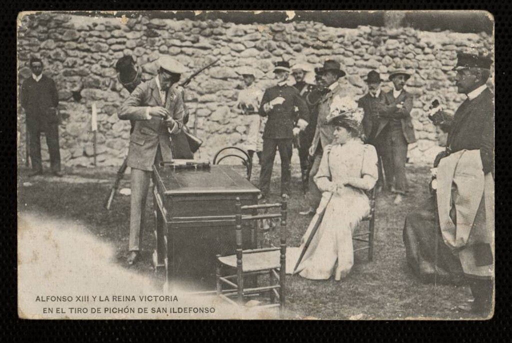 Miniatura de Alfonso XIII y Victoria Eugenia en el tiro pichón de San Idelfonso