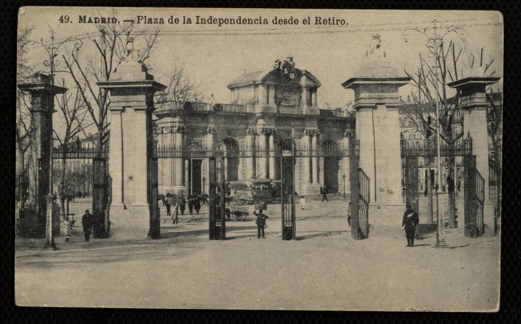 Miniatura de Plaza de la Independencia desde el Retiro
