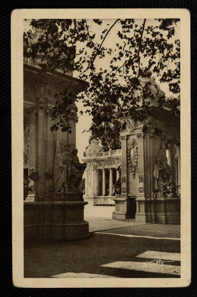 Miniatura de Columnata del Monumento a Alfonso XII