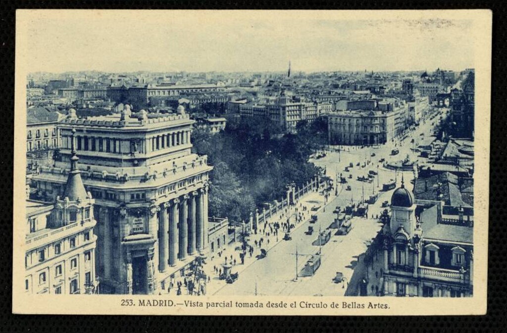 Miniatura de Vista parcial tomada desde el Círculo de Bellas Artes