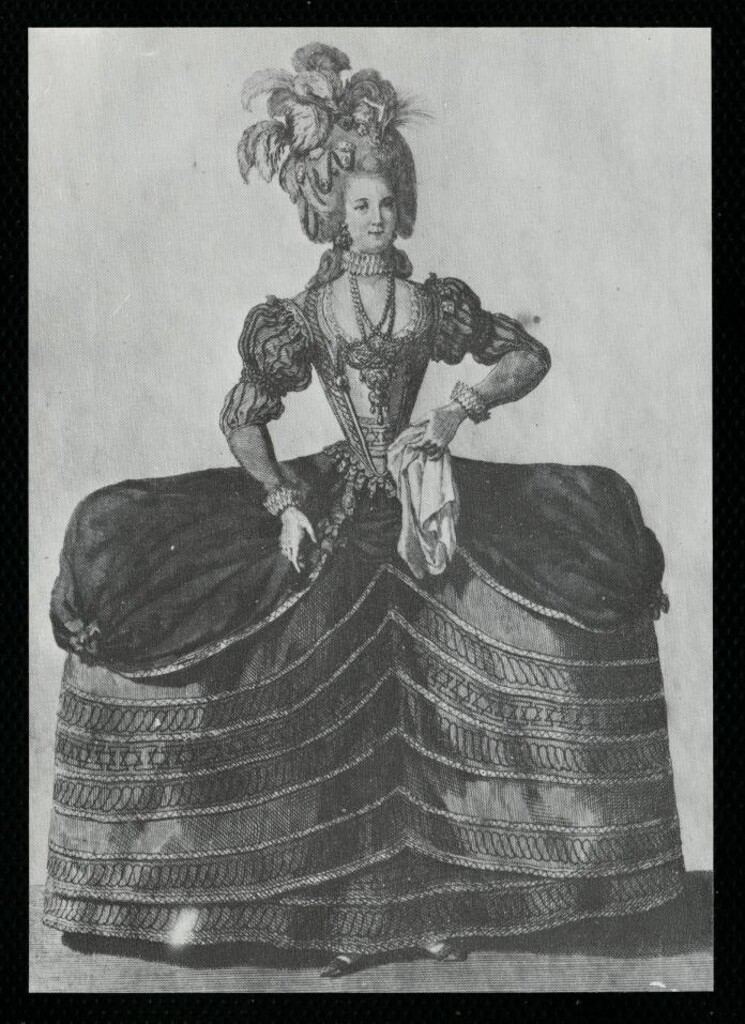Miniatura de Traje de teatro a la antigua española