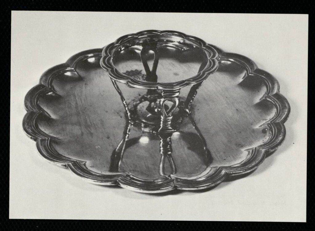 Miniatura de Mancerina de plata de ondas
