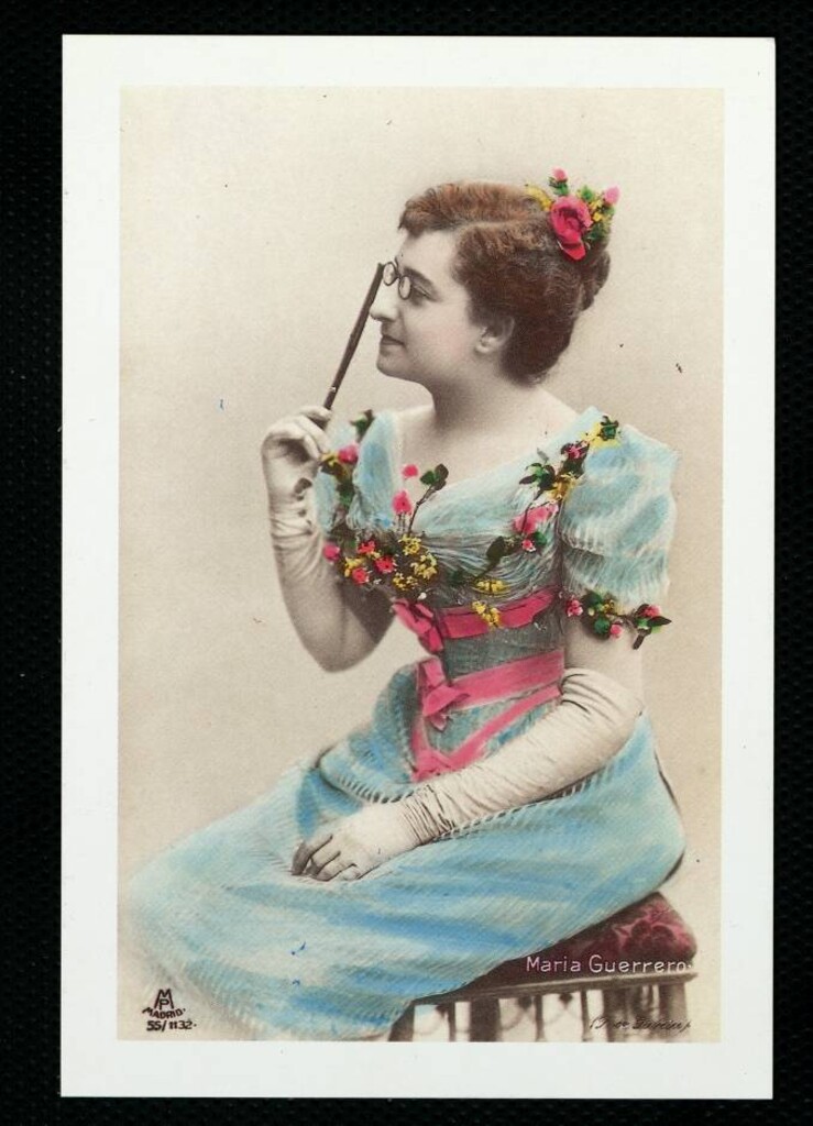 Miniatura de La actriz María Guerrero