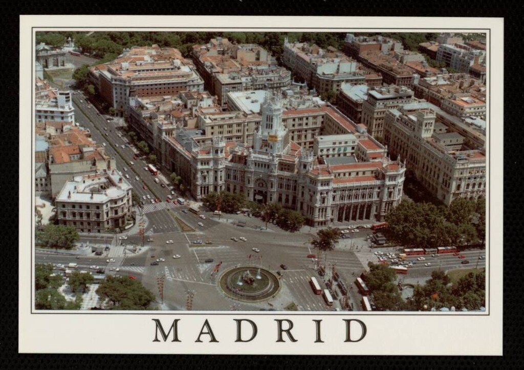 Miniatura de Fuente de la Cibeles y Palacio de Comunicaciones