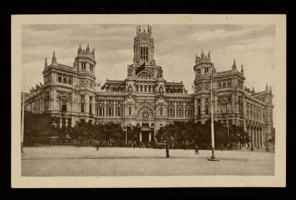 Miniatura de Casa de Correos (Palacio de Comunicaciones)
