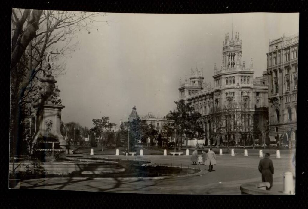 Miniatura de Paseo del Prado y Fuente de Apolo