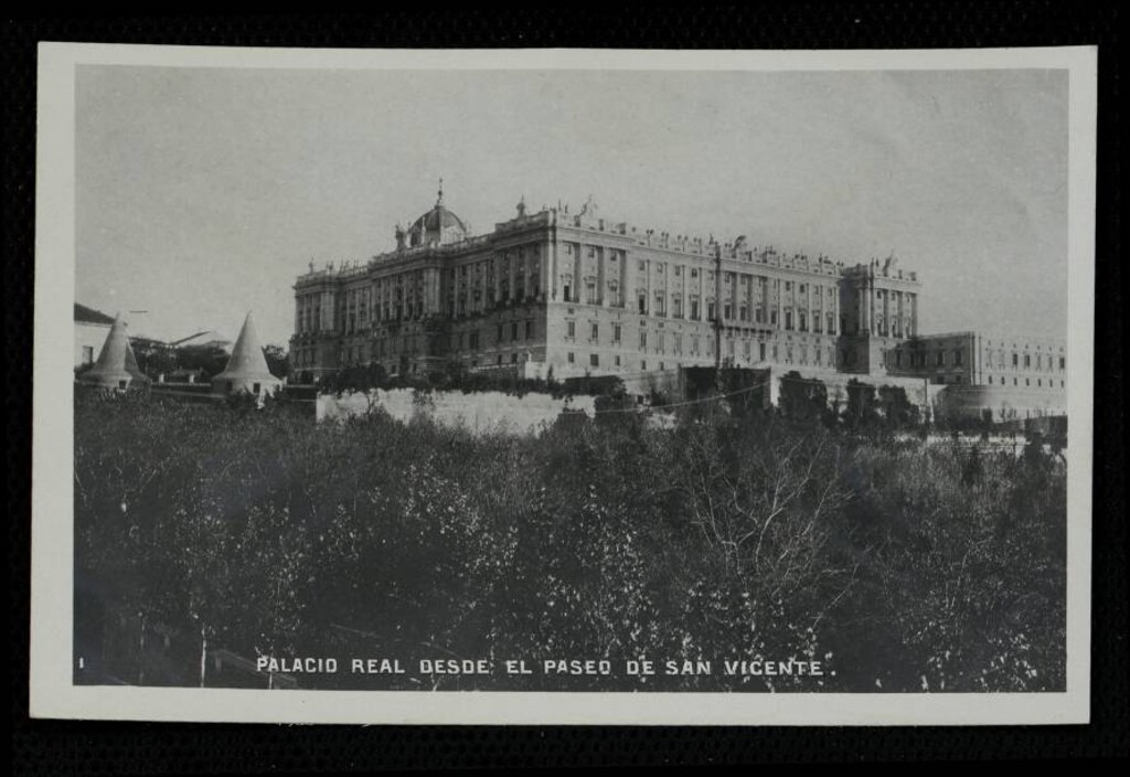 Miniatura de Palacio Real desde el Paseo de San Vicente