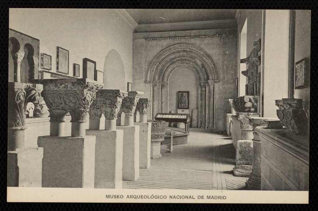 Miniatura de Museo Arqueológico Nacional de Madrid - Restos de arquitectura cristiana de la Edad Media