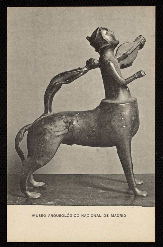 Miniatura de Museo Arqueológico Nacional de Madrid. Aguamanil de bronce