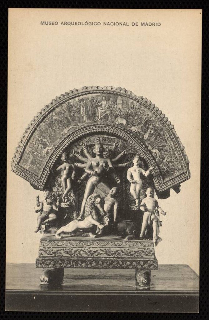 Miniatura de Museo Arqueológico Nacional de Madrid. Retablo de la diosa Durga.