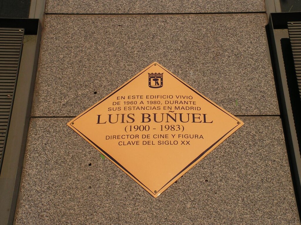 Miniatura de Luis Buñuel