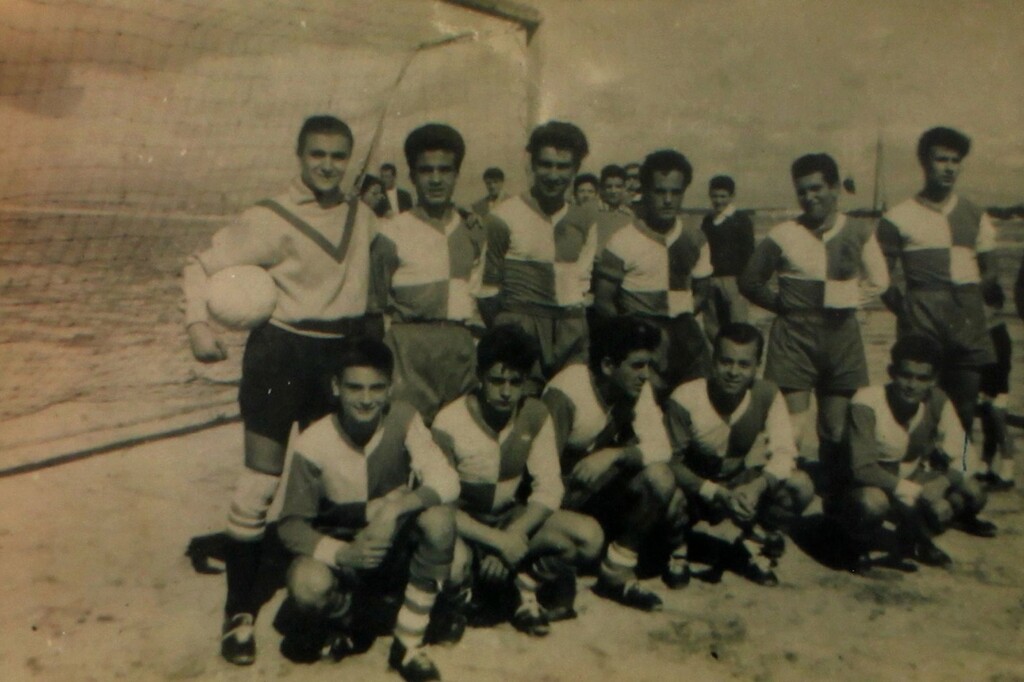 Miniatura de Equipo de futbol de la Colonia Virgen de las Gracias