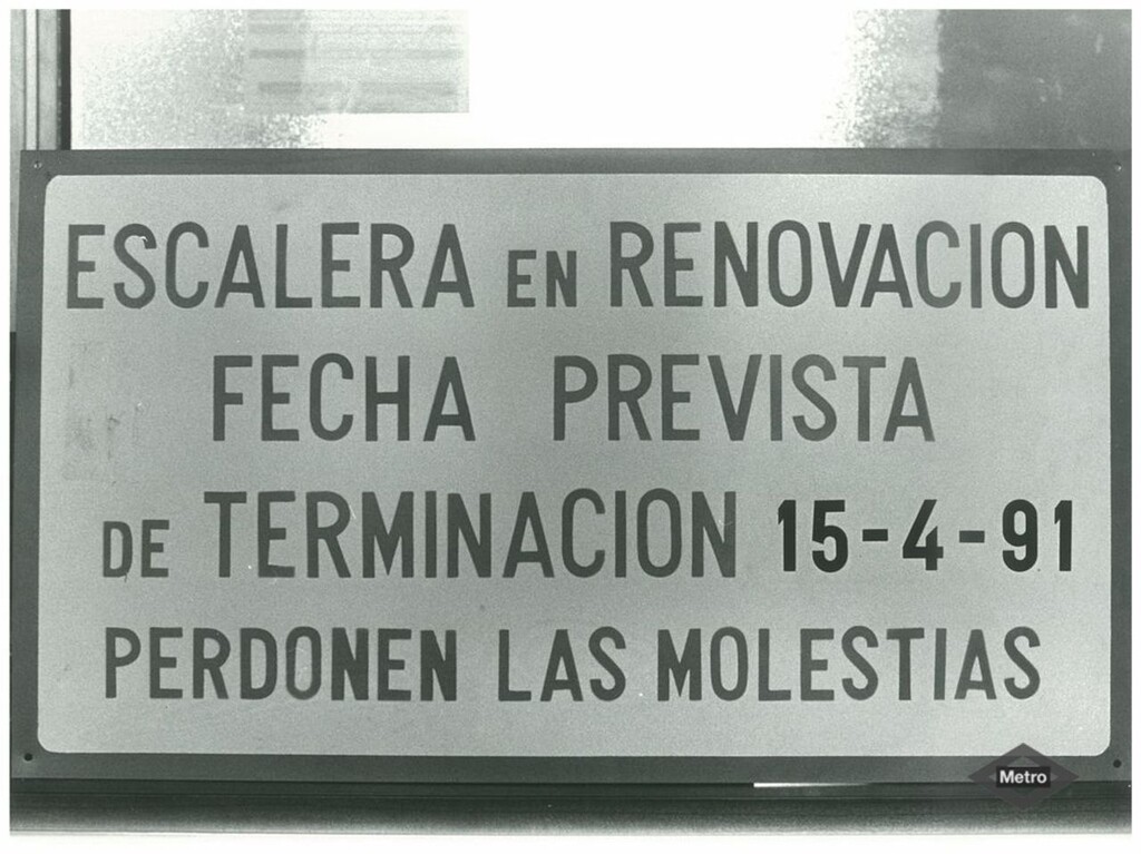 Miniatura de Señalización interna en Diego de León
