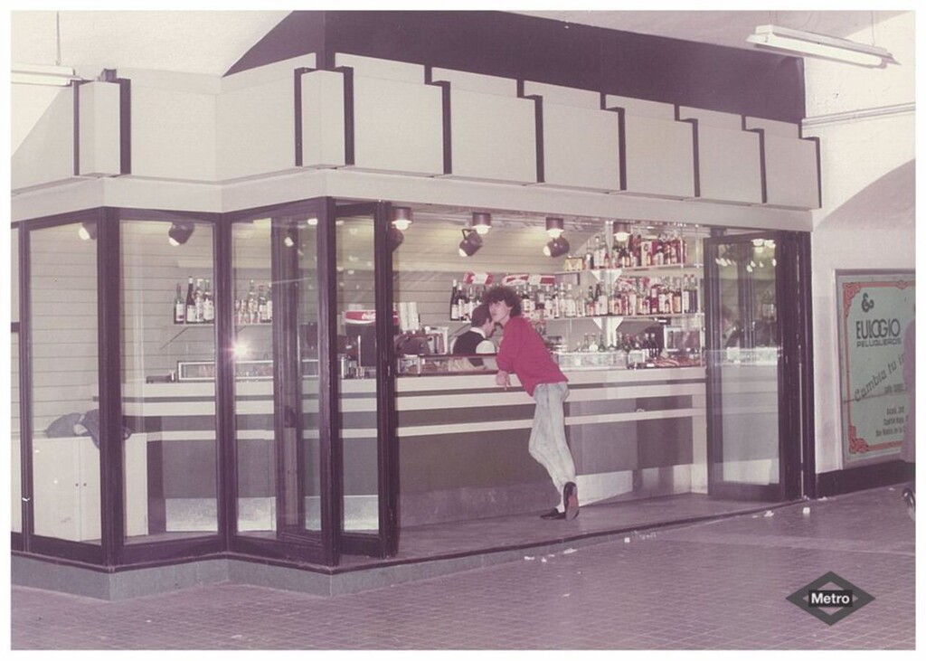Miniatura de Local comercial en la estación de Goya