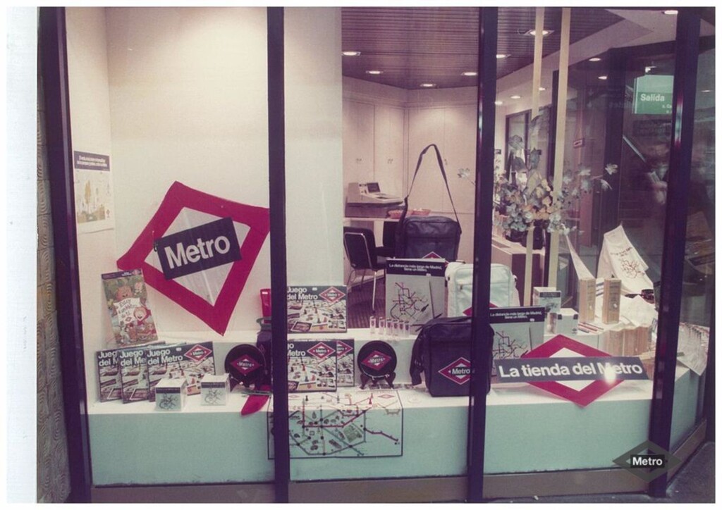 Miniatura de Tienda del Metro en la estación de Sol