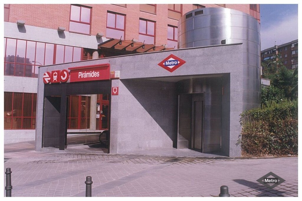 Miniatura de Estación de Pirámides