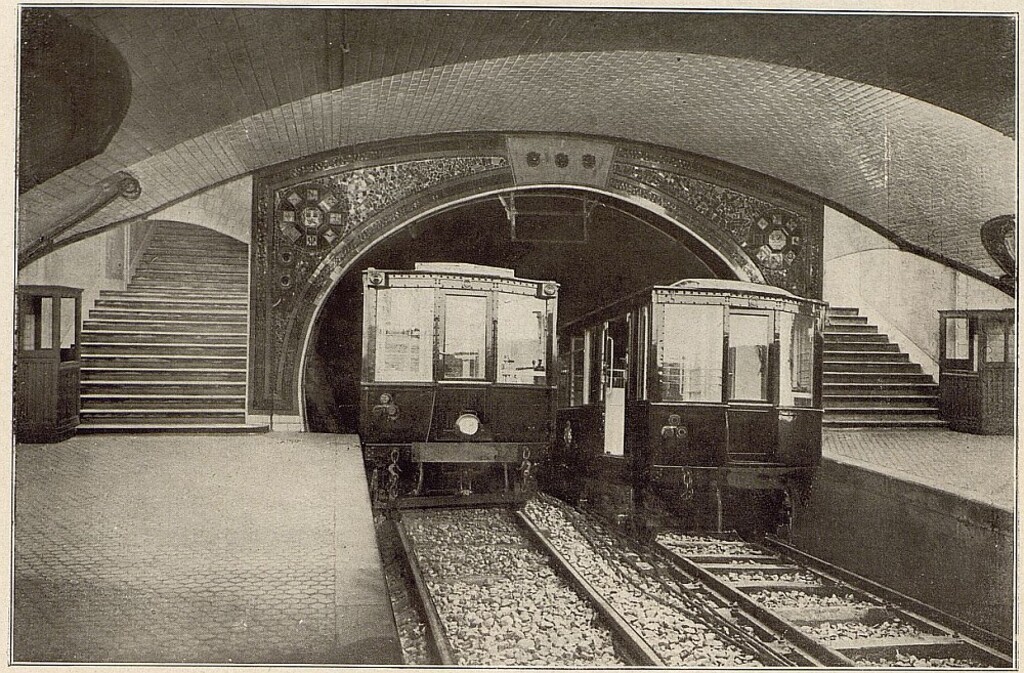 Miniatura de Embocadura de la estación de Progreso (Tirso de Molina)