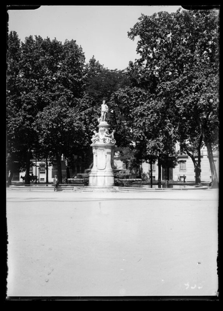 Miniatura de Fuente de Apolo