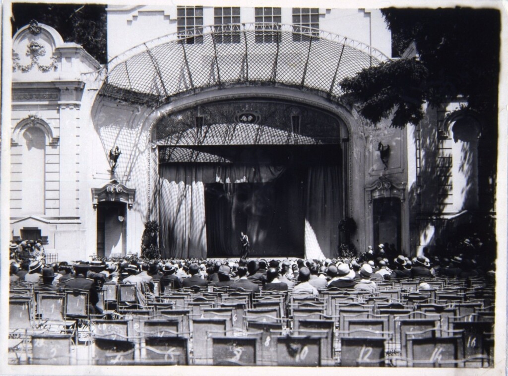 Miniatura de Teatro en el parque del Retiro
