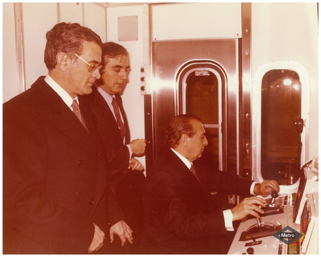 Miniatura de Inauguración en línea 9 del tramo Saínz de Baranda-Pavones