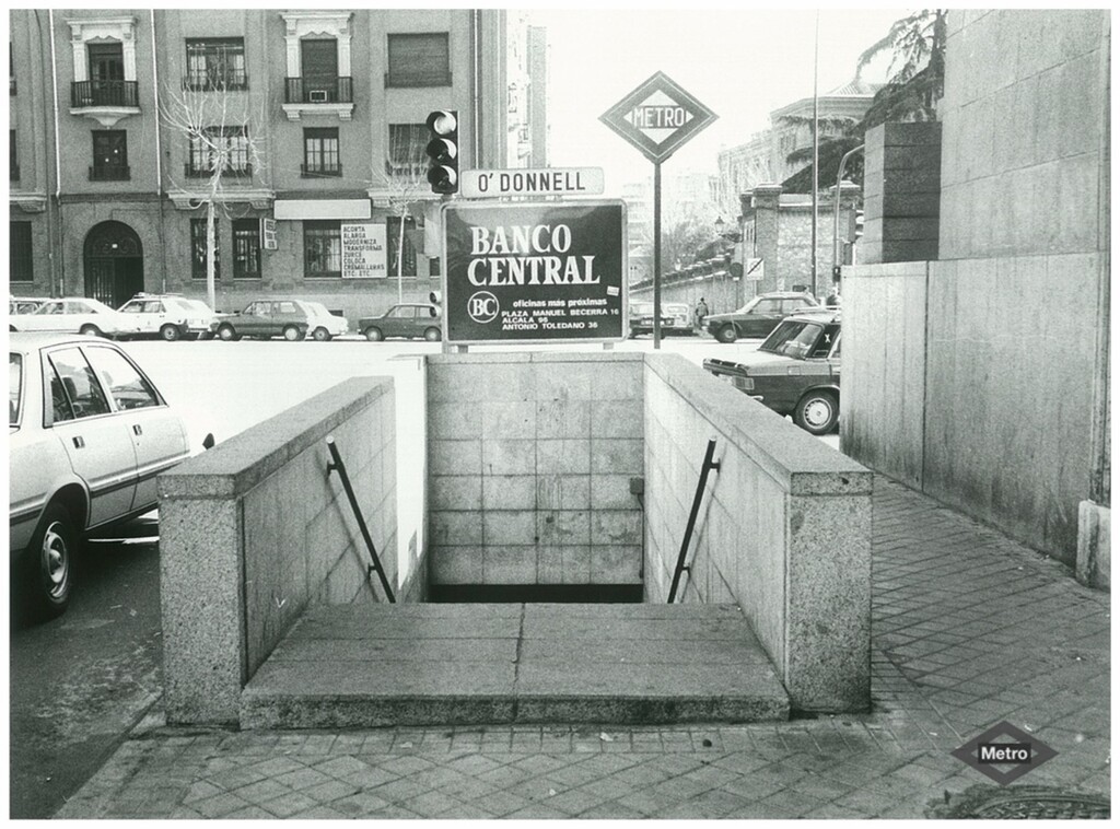 Miniatura de Acceso a la estación de O´Donnell