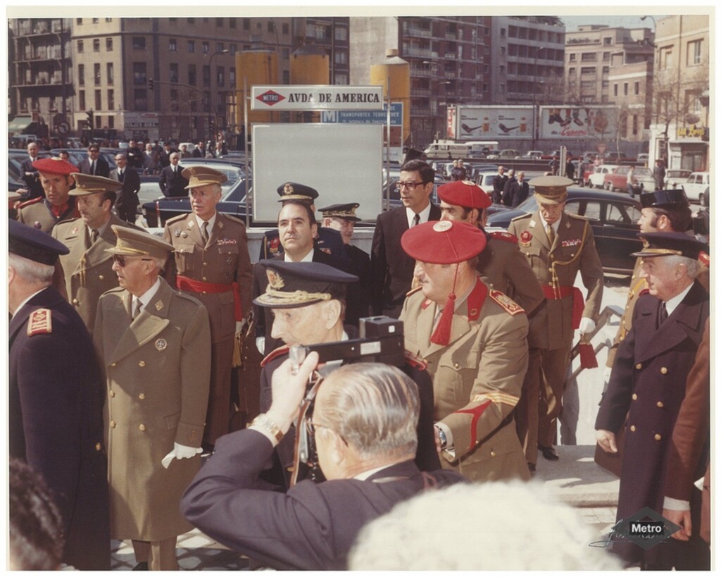 Miniatura de Inauguración del tramo de línea 4 Diego de León-Alfonso XIII