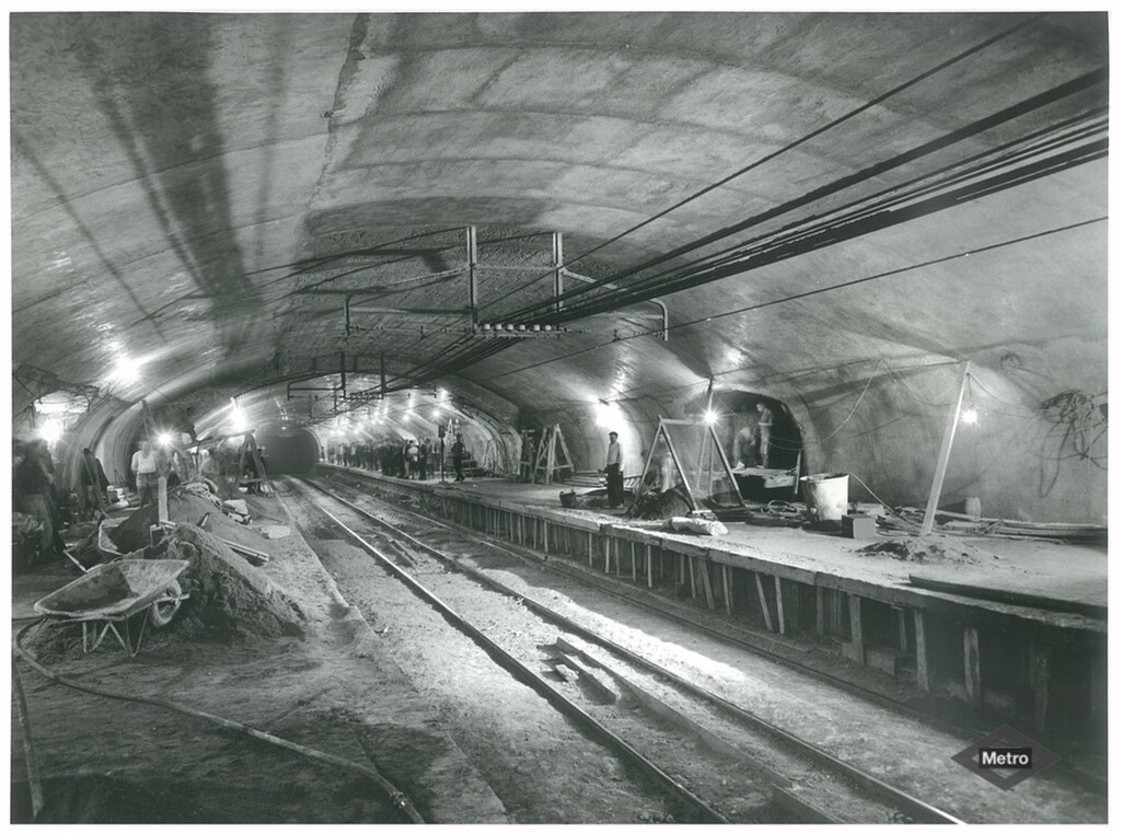 Miniatura de Obras de construcción de una estación de Metro