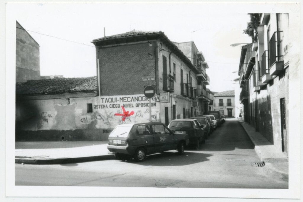 Miniatura de Casa antigua situada en la calle Javier de Burgos