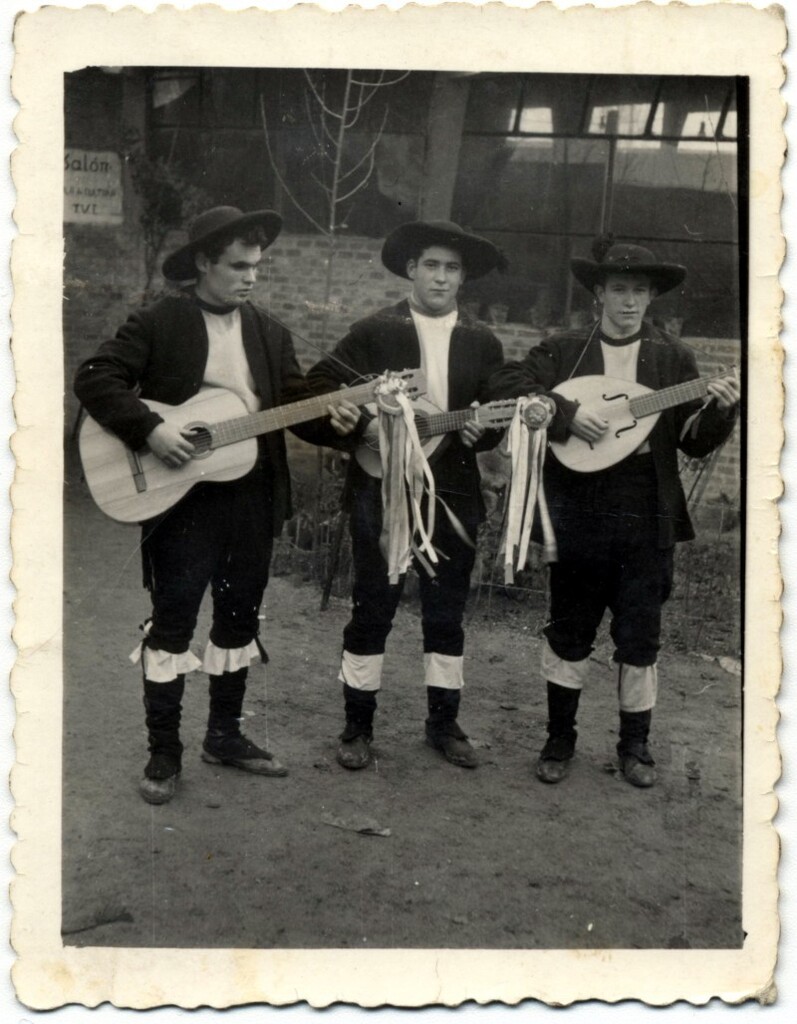 Miniatura de Rondalla del Pozo del Tío Raimundo