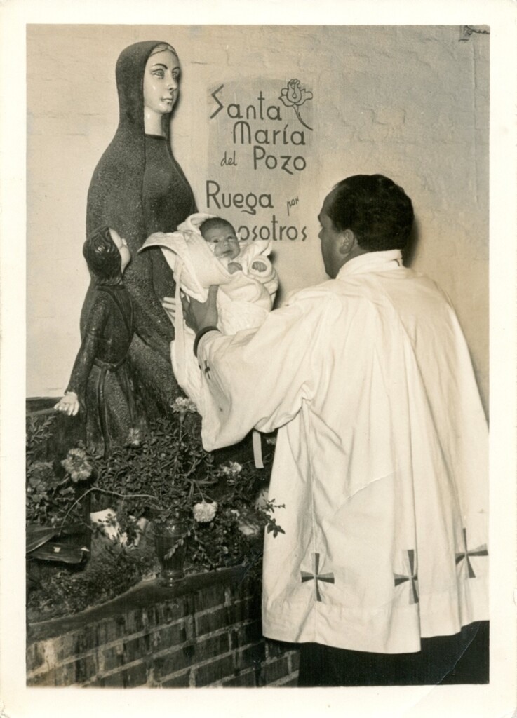 Miniatura de Presentación ante Santa María del Pozo