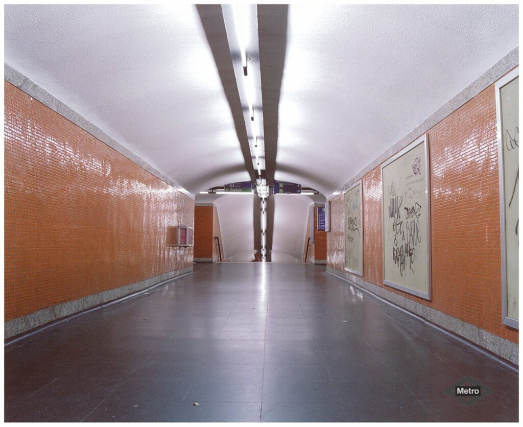 Miniatura de Estación de Ópera
