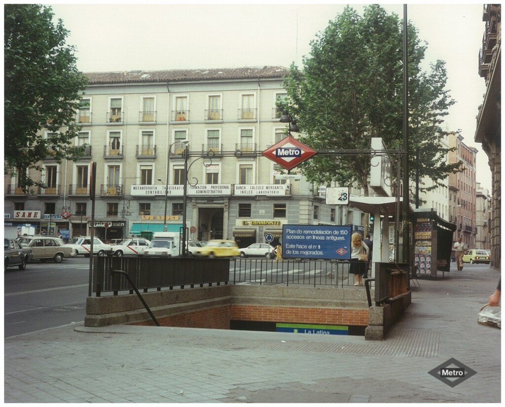 Miniatura de Acceso a la estación de La Latina