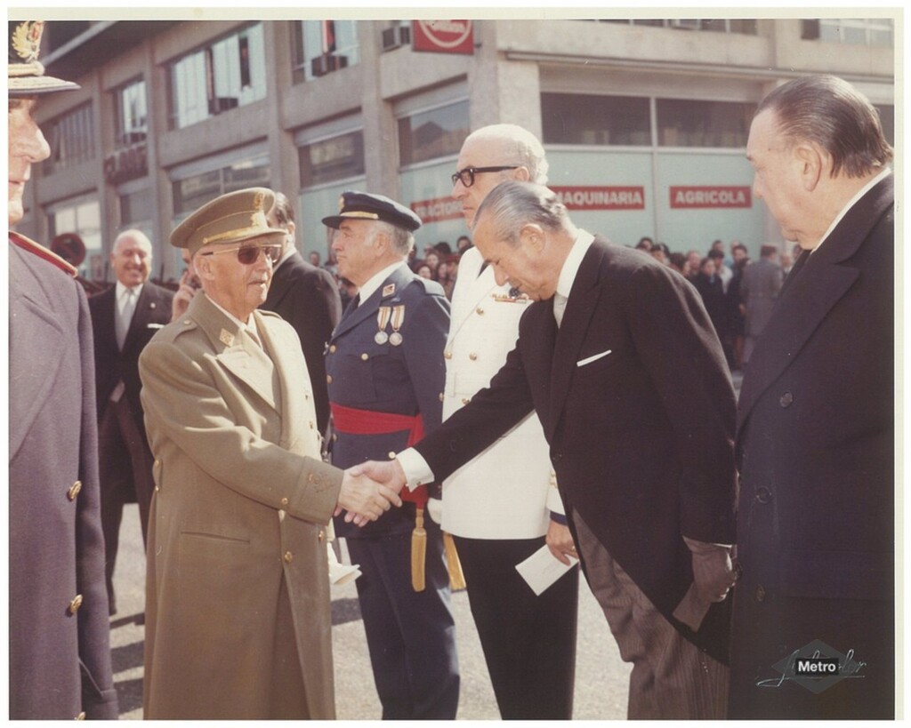 Miniatura de Inauguración del tramo de línea 4 Diego de León-Alfonso XIII