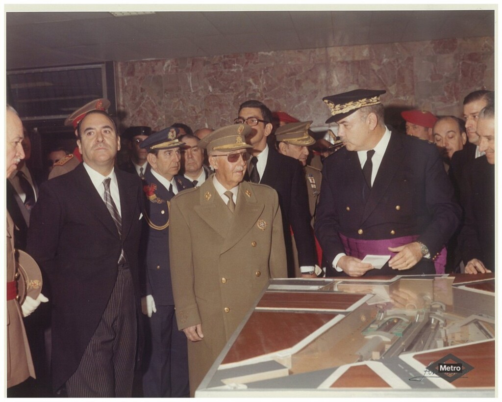 Miniatura de Inauguración del tramo de línea 4 Diego de León-Alfonso XIII